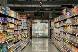 食品売り場の通路